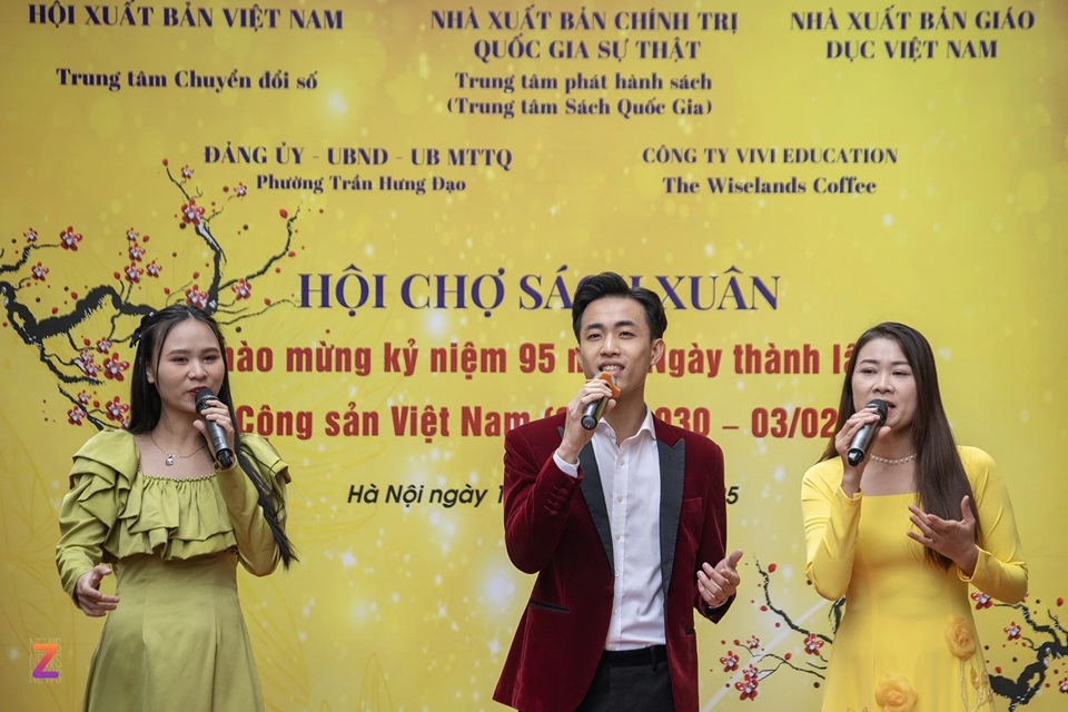 Hội sách xuân 2025